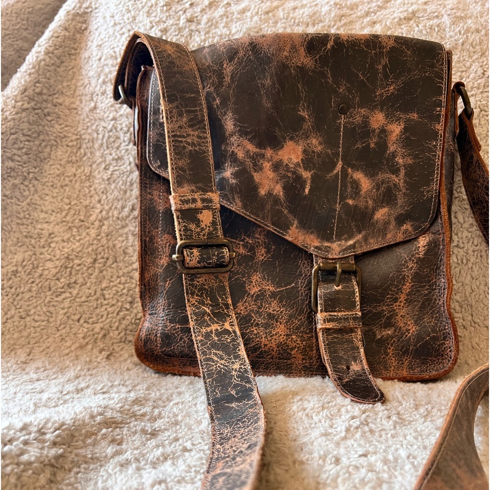 BEDSTU Leather Crossbody Bag
